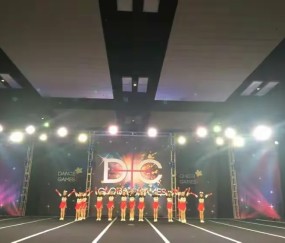 开云登录入口-FPX观众热烈欢呼！，德罗巴迎来五赛季出色发挥上演精彩一战的简单介绍