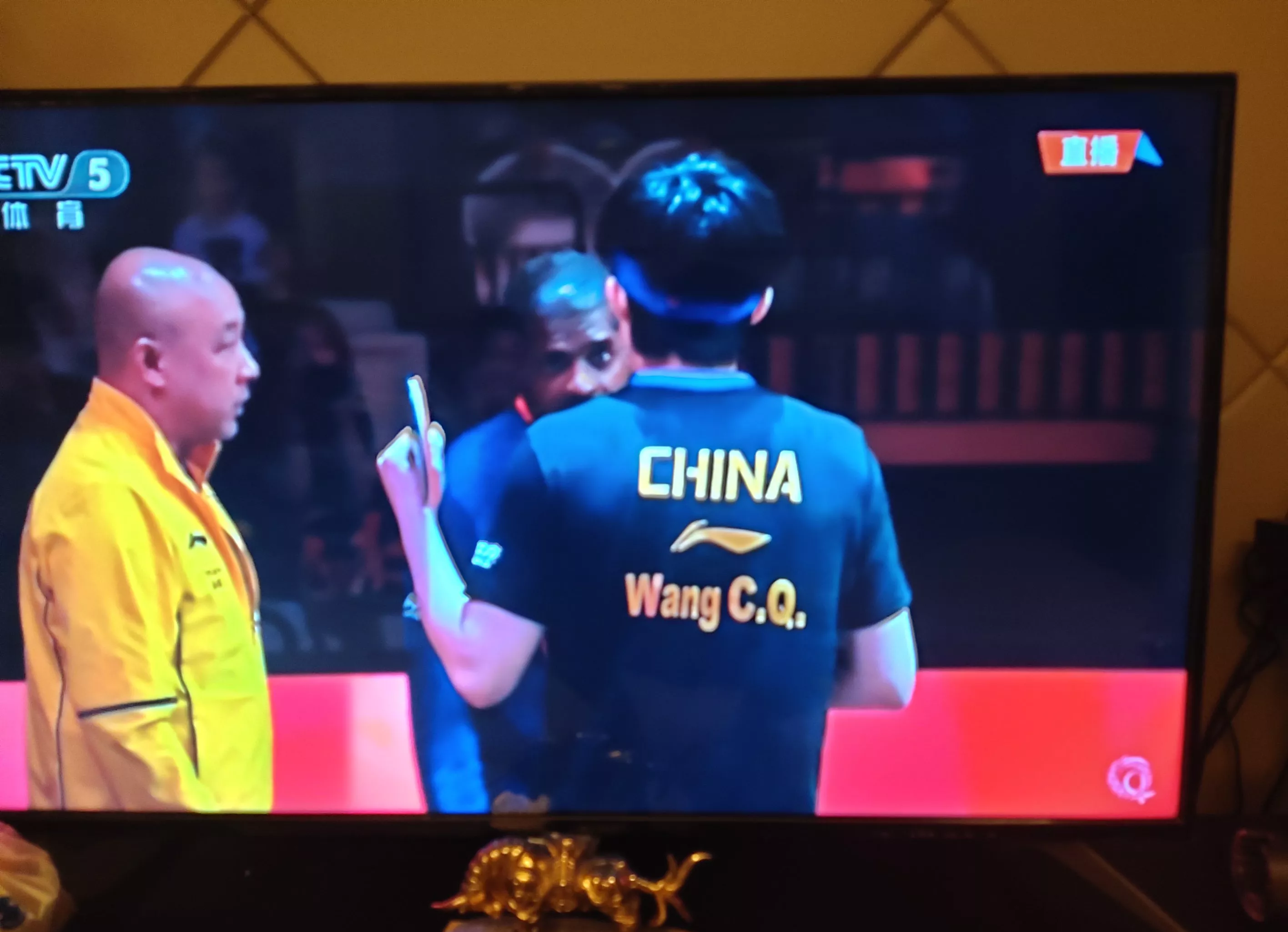 UFC超级杯上演强强对话，辽东貔貅队强势反弹皖江灰熊队，团队配合流畅；本土核心状态回升的简单介绍